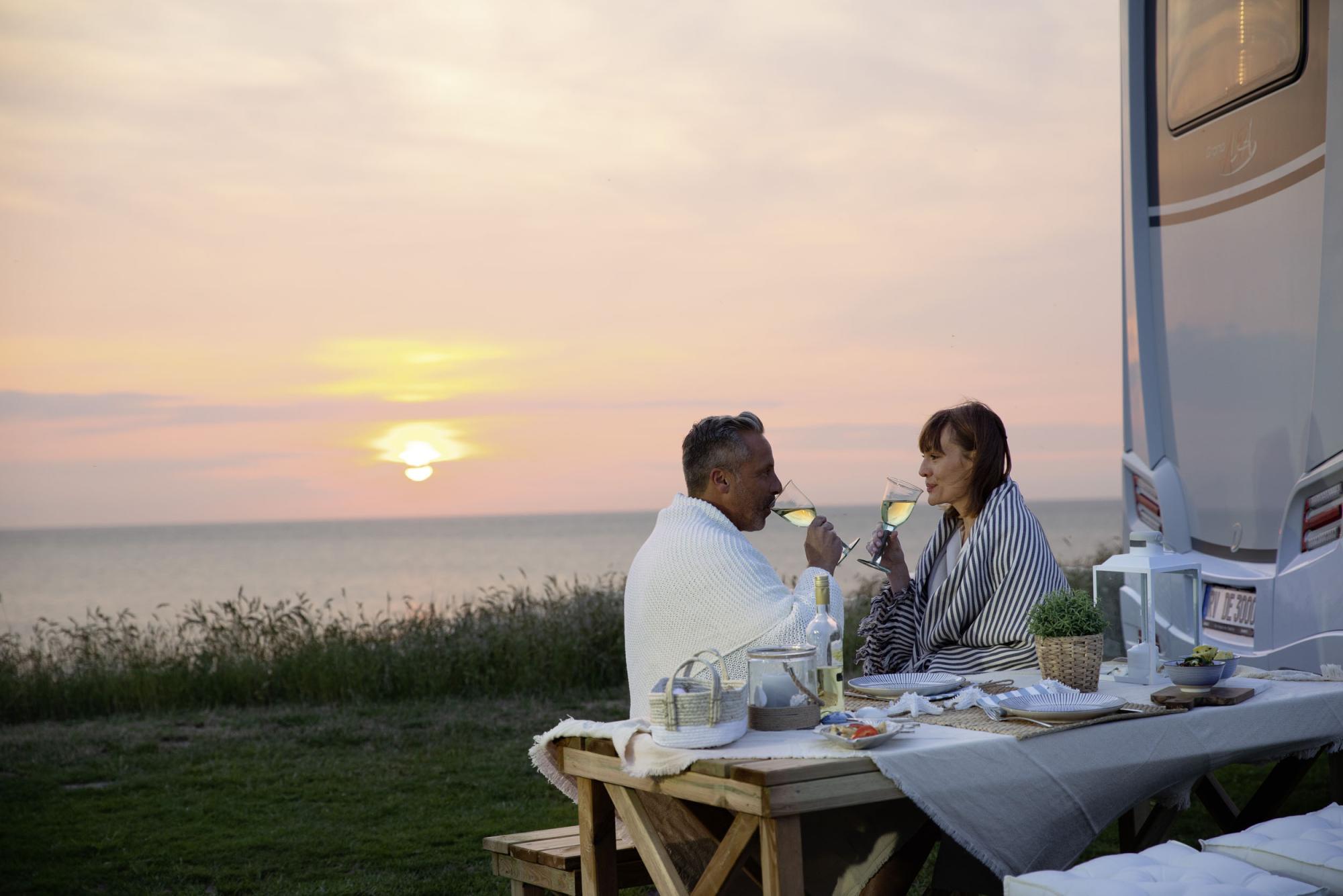 Premium Plus - Just Camp A 7872-2