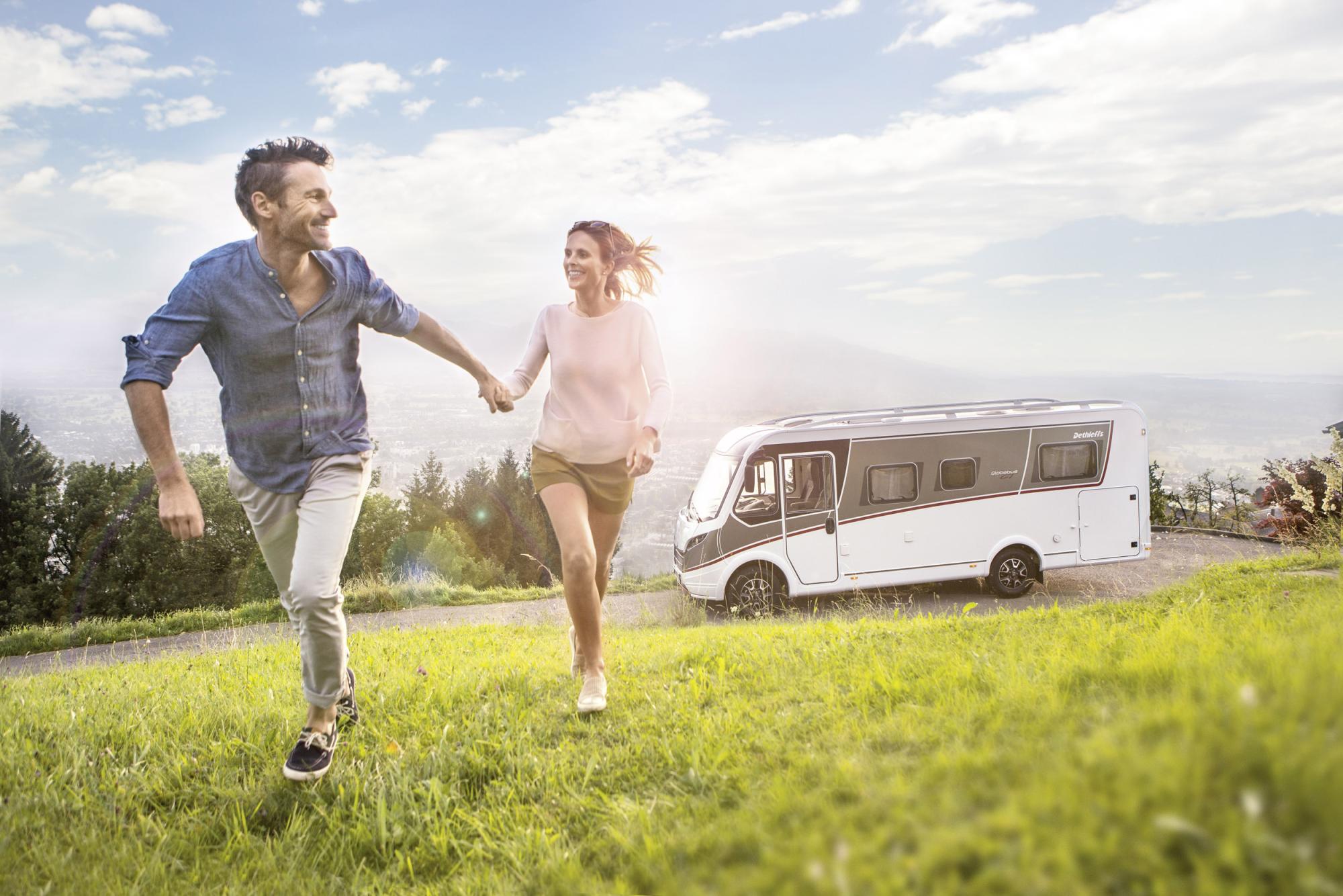 Compact Luxury - Globebus I 6