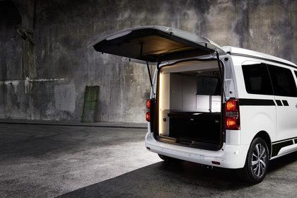 Urban Standard - Crosscamp