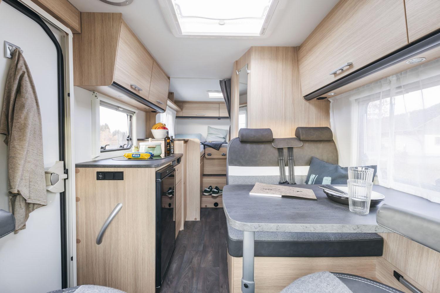 Compact Plus - V 66 Adv.