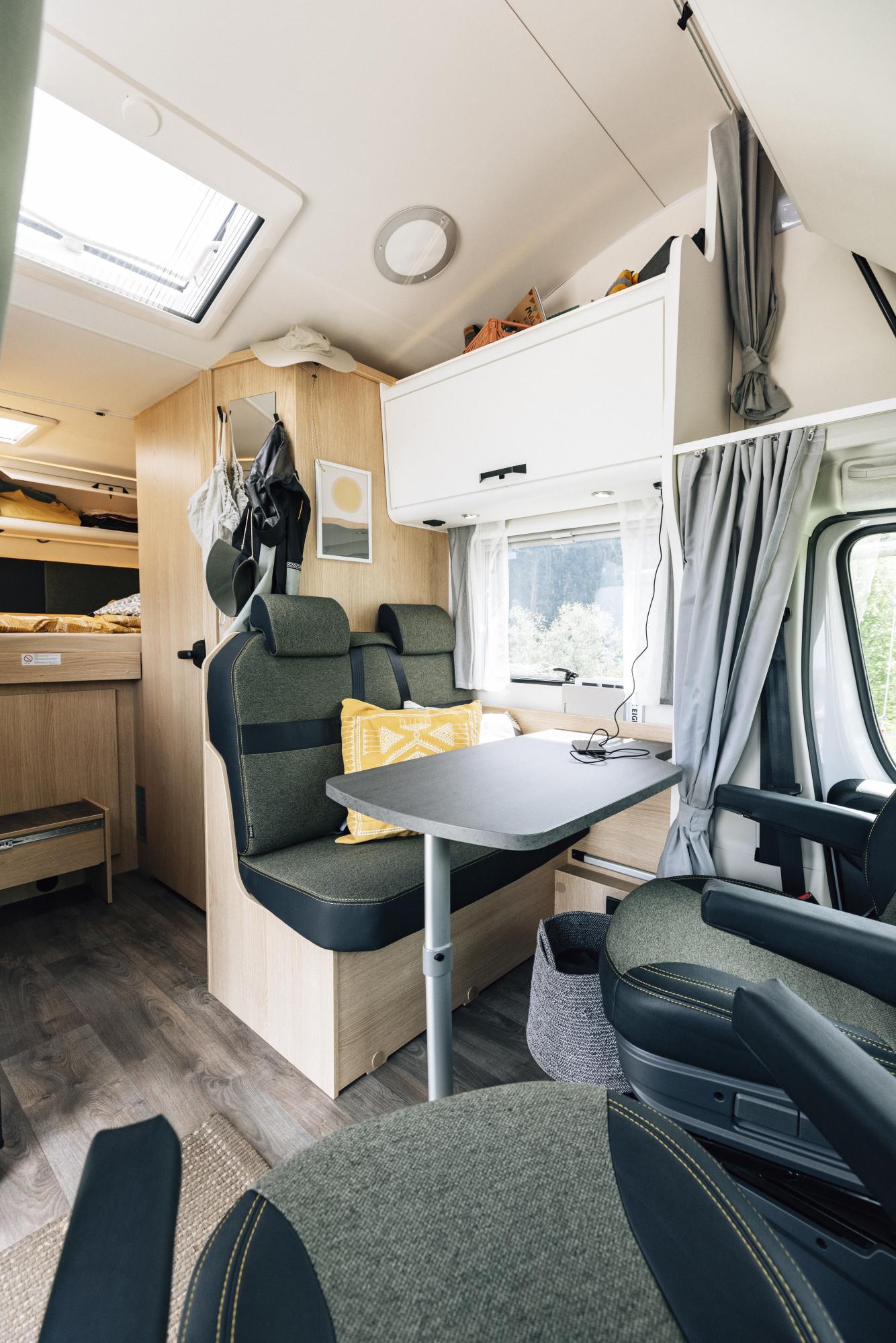 Family Standard - T 68