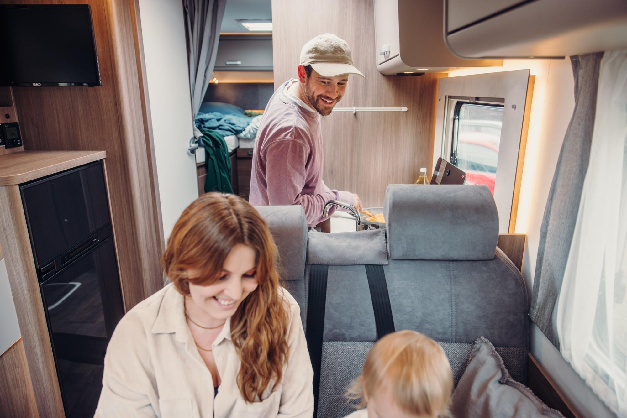 Family Standard - Just Camp T 7052 EB