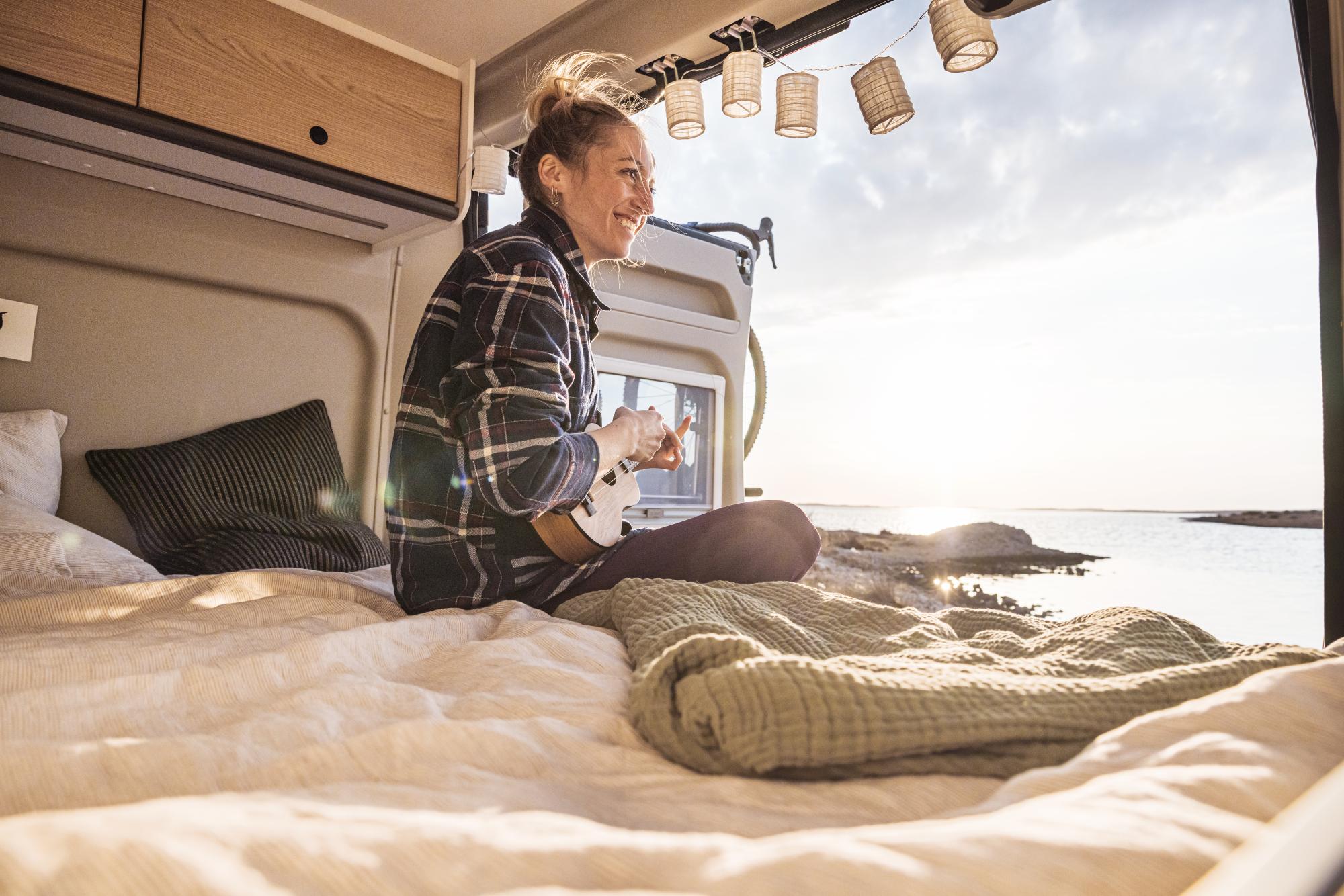 Urban Luxury - Cliff 600 Adv. RT